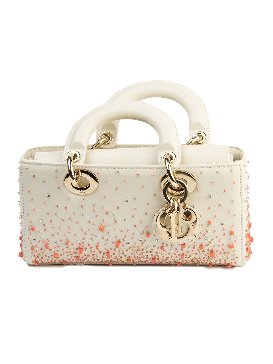 Bolsa Dior Lady Dior Capri, couro marfim bordado com contas coral e cristais, frente, com os charms D-I-O-R — Domus Giulietta